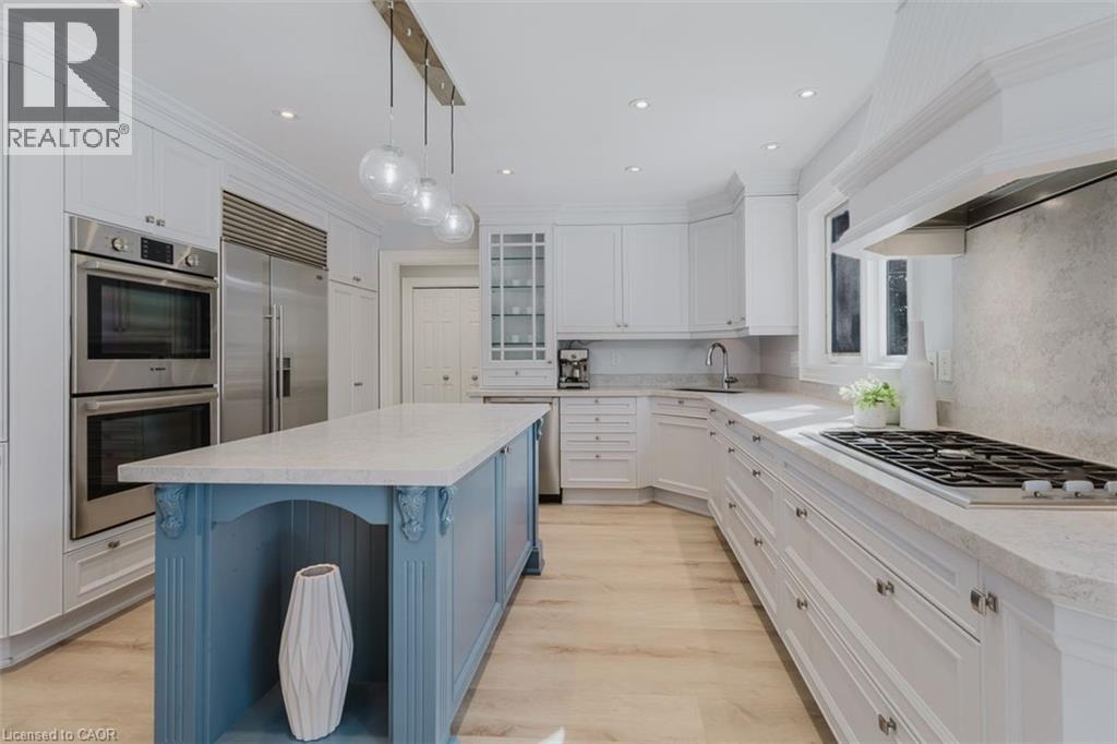 954 Wintergreen Place, Burlington, Ontario  L7T 4K4 - Photo 12 - 40765627