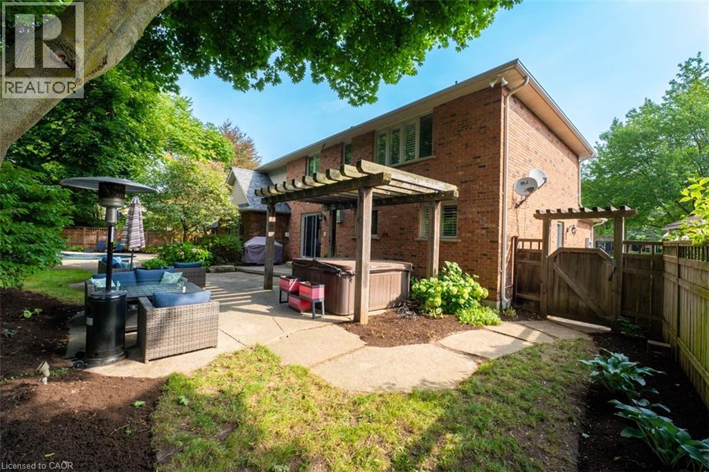 954 Wintergreen Place, Burlington, Ontario  L7T 4K4 - Photo 41 - 40765627