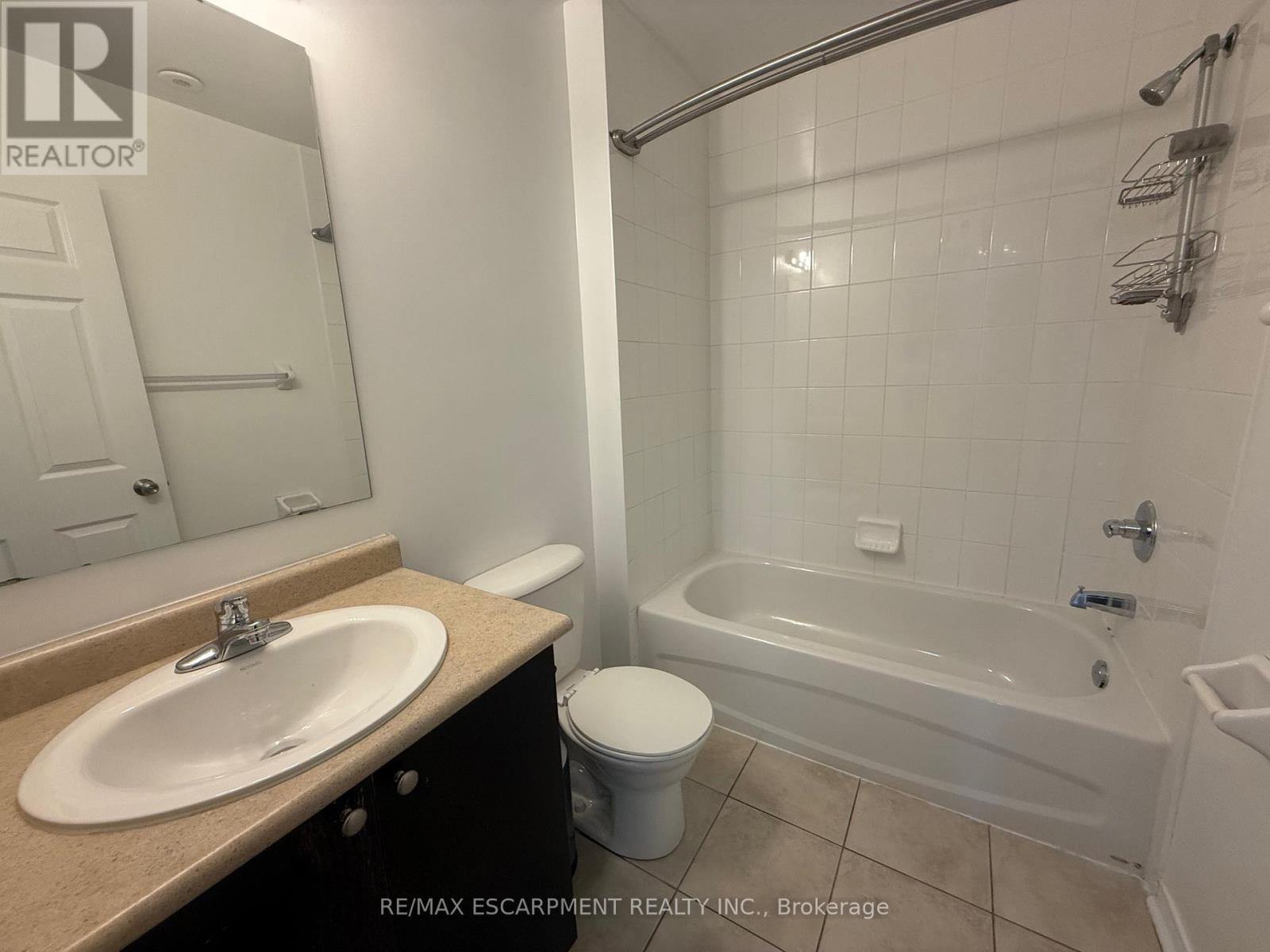 8 - 5055 Oscar Peterson Boulevard, Mississauga, Ontario L5M 0P4 - Photo 17 - W12467668