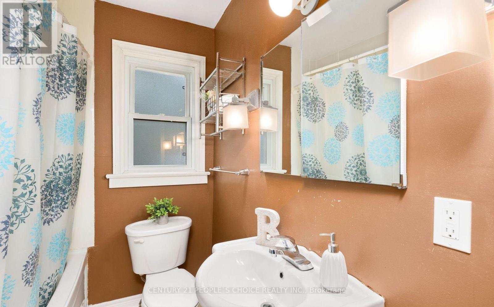 22 Parker Street, Belleville, Ontario  K8P 1C8 - Photo 14 - X12573276