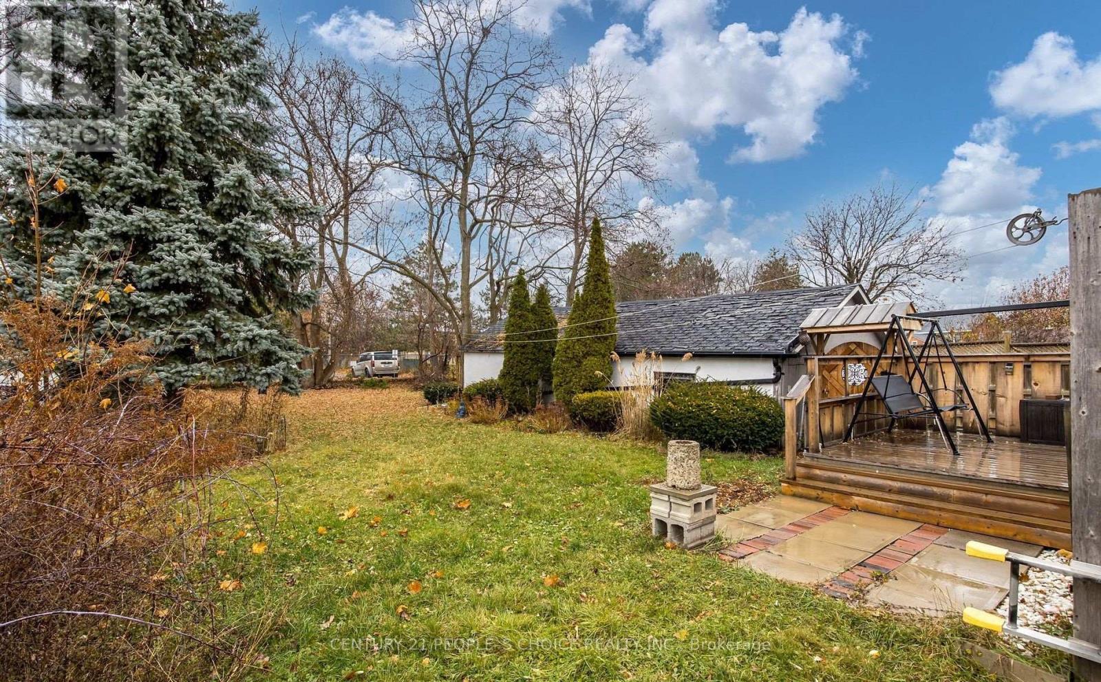 22 Parker Street, Belleville, Ontario  K8P 1C8 - Photo 4 - X12573276