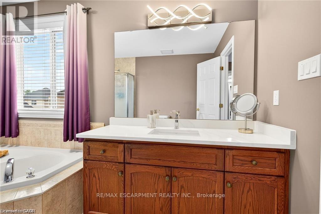 39 Wilbur Drive, Hamilton, Ontario  L0R 1C0 - Photo 25 - X12573288