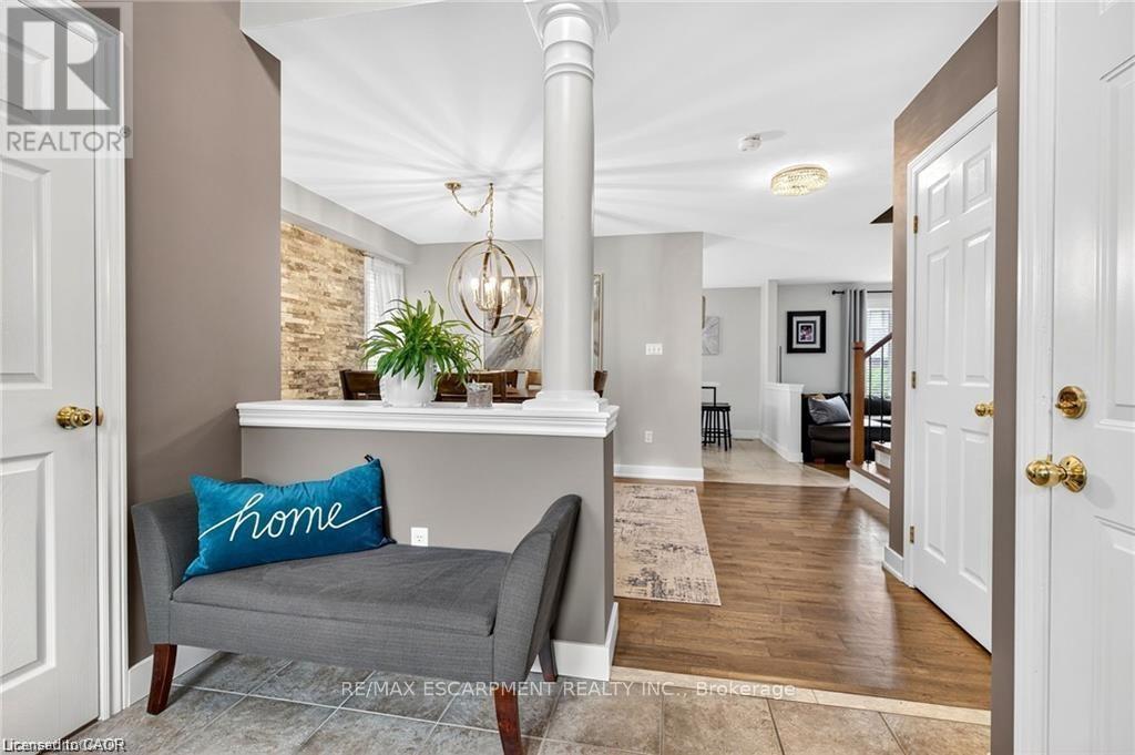 39 Wilbur Drive, Hamilton, Ontario  L0R 1C0 - Photo 3 - X12573288