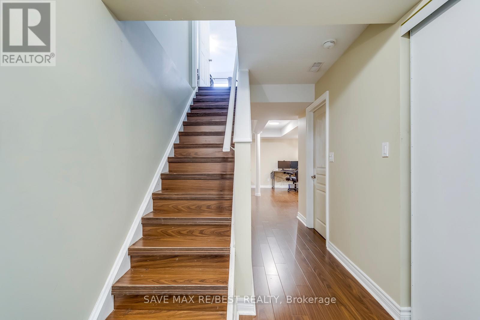 67 Golden Iris Crescent, Hamilton, Ontario  L8B 0R6 - Photo 41 - X12573354