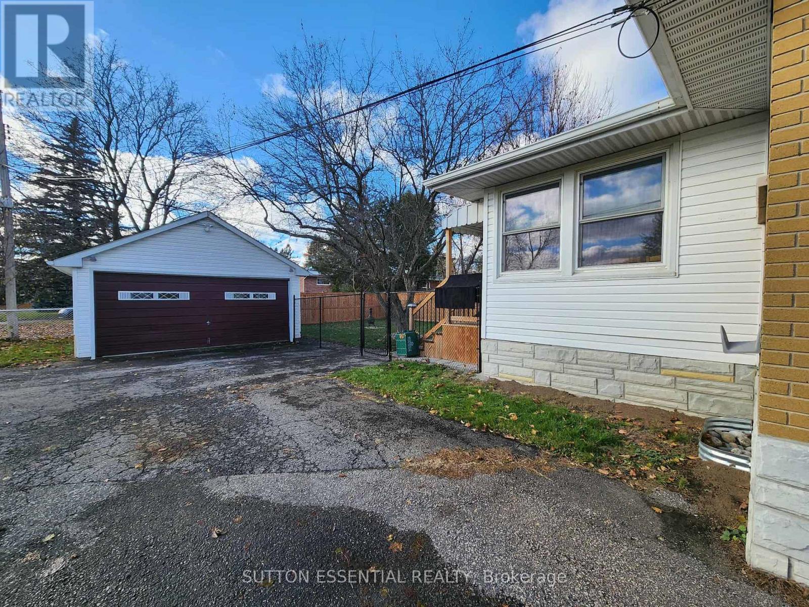 316 First Avenue, Brockville, Ontario  K6V 3C1 - Photo 32 - X12573376
