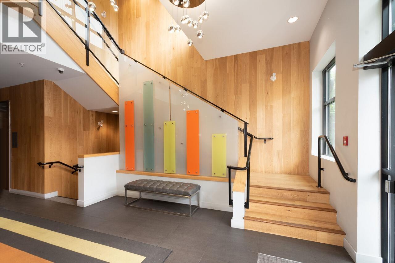 417 733 W 14th Street, North Vancouver, British Columbia  V7M 0C6 - Photo 4 - R3069709