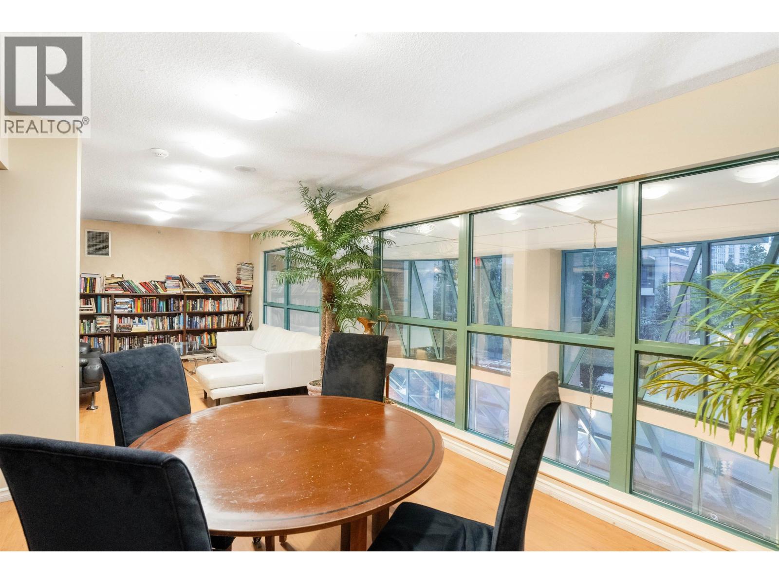 304 939 Homer Street, Vancouver, British Columbia  V6B 2W6 - Photo 17 - R3069717