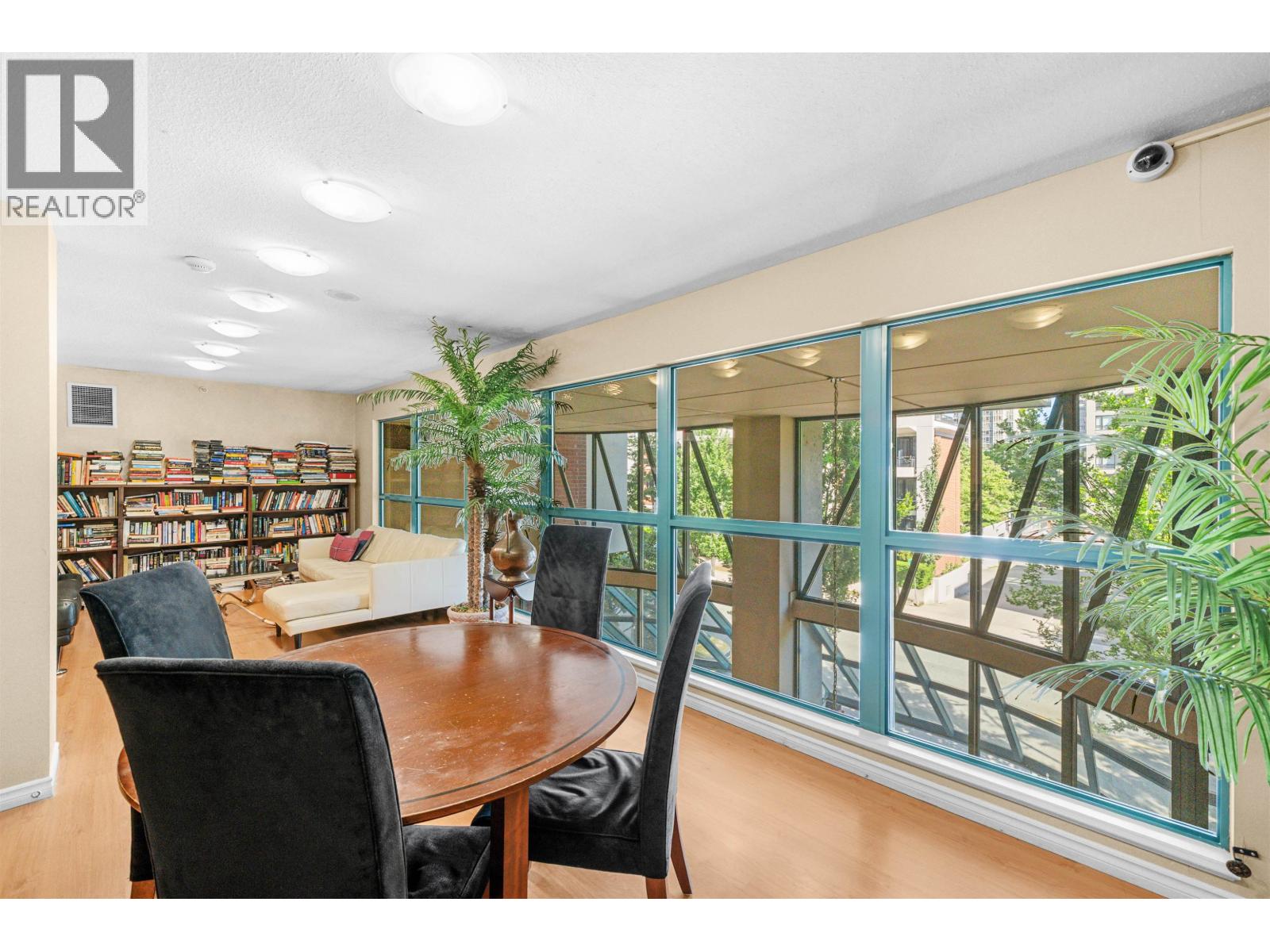 304 939 Homer Street, Vancouver, British Columbia  V6B 2W6 - Photo 8 - R3069717