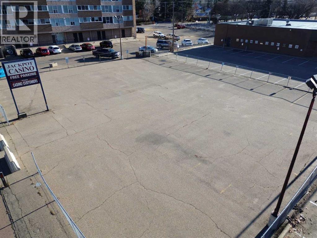 4717 49 Street, Red Deer, Alberta  T4N 6B9 - Photo 2 - A2272207