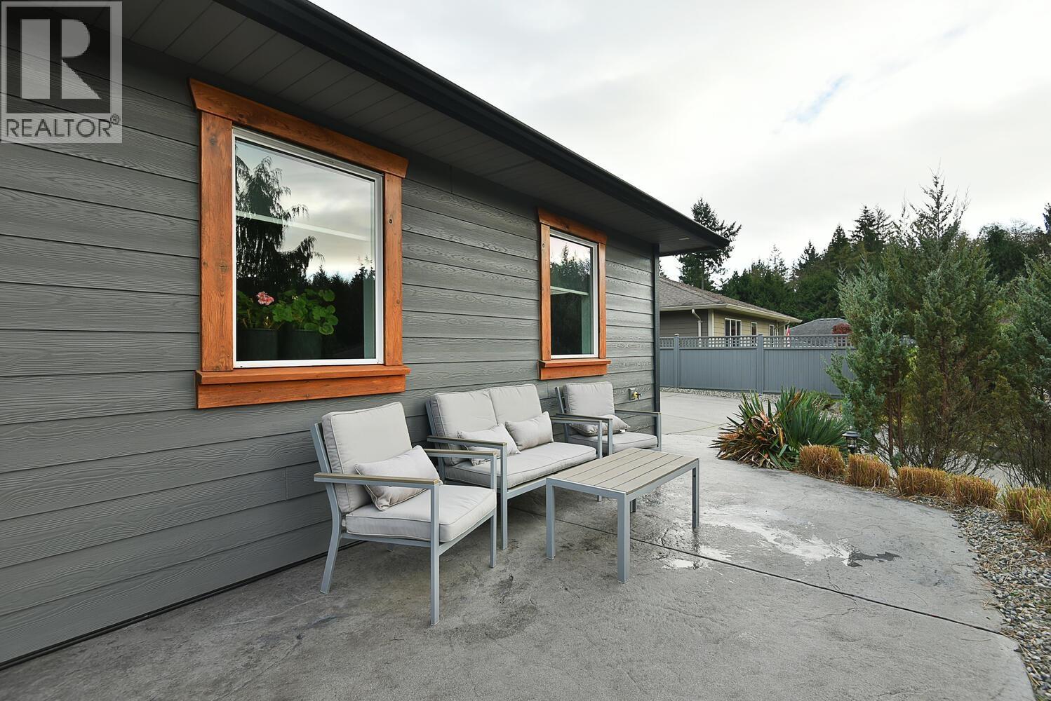 5760 Turnstone Drive, Sechelt, British Columbia  V7Z 0N8 - Photo 12 - R3069735