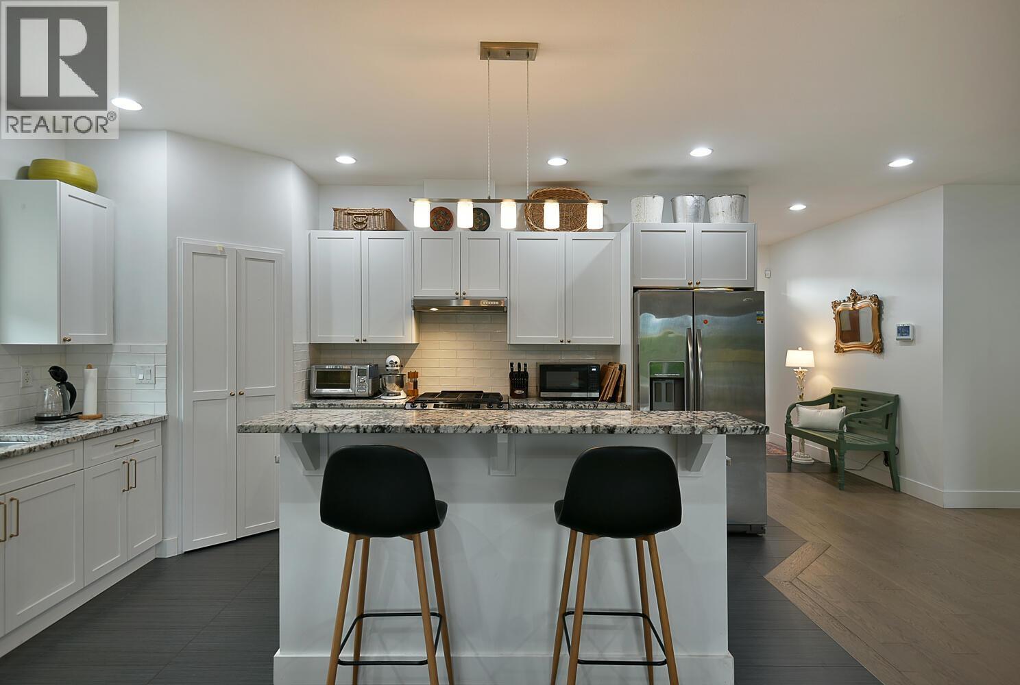 5760 Turnstone Drive, Sechelt, British Columbia  V7Z 0N8 - Photo 7 - R3069735