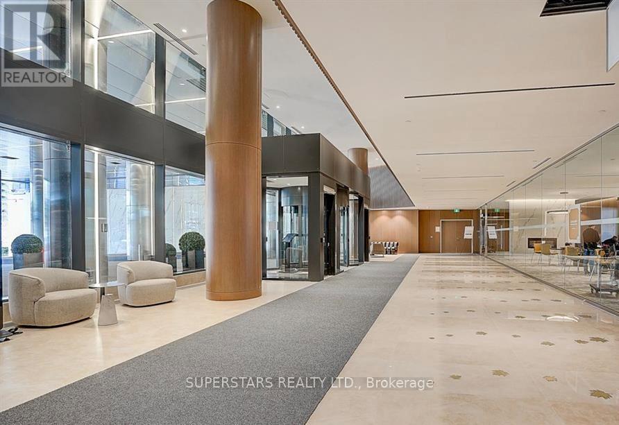 2109 - 1 Concord Cityplace Way, Toronto, Ontario  M5V 0X3 - Photo 2 - C12573366