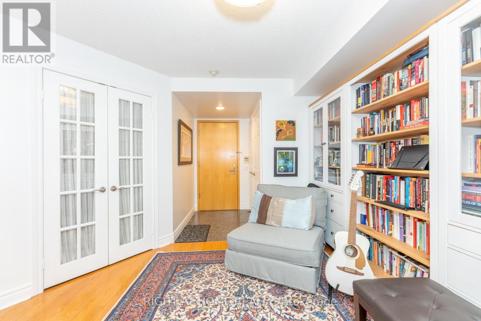 813 - 123 Eglinton Avenue E, Toronto, Ontario  M4P 1J2 - Photo 15 - C12573408