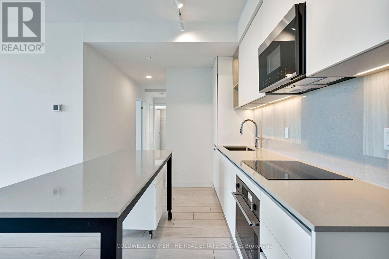 55 Dunlop Street W, Barrie, Ontario  L4L 1A3 - Photo 20 - S12455422