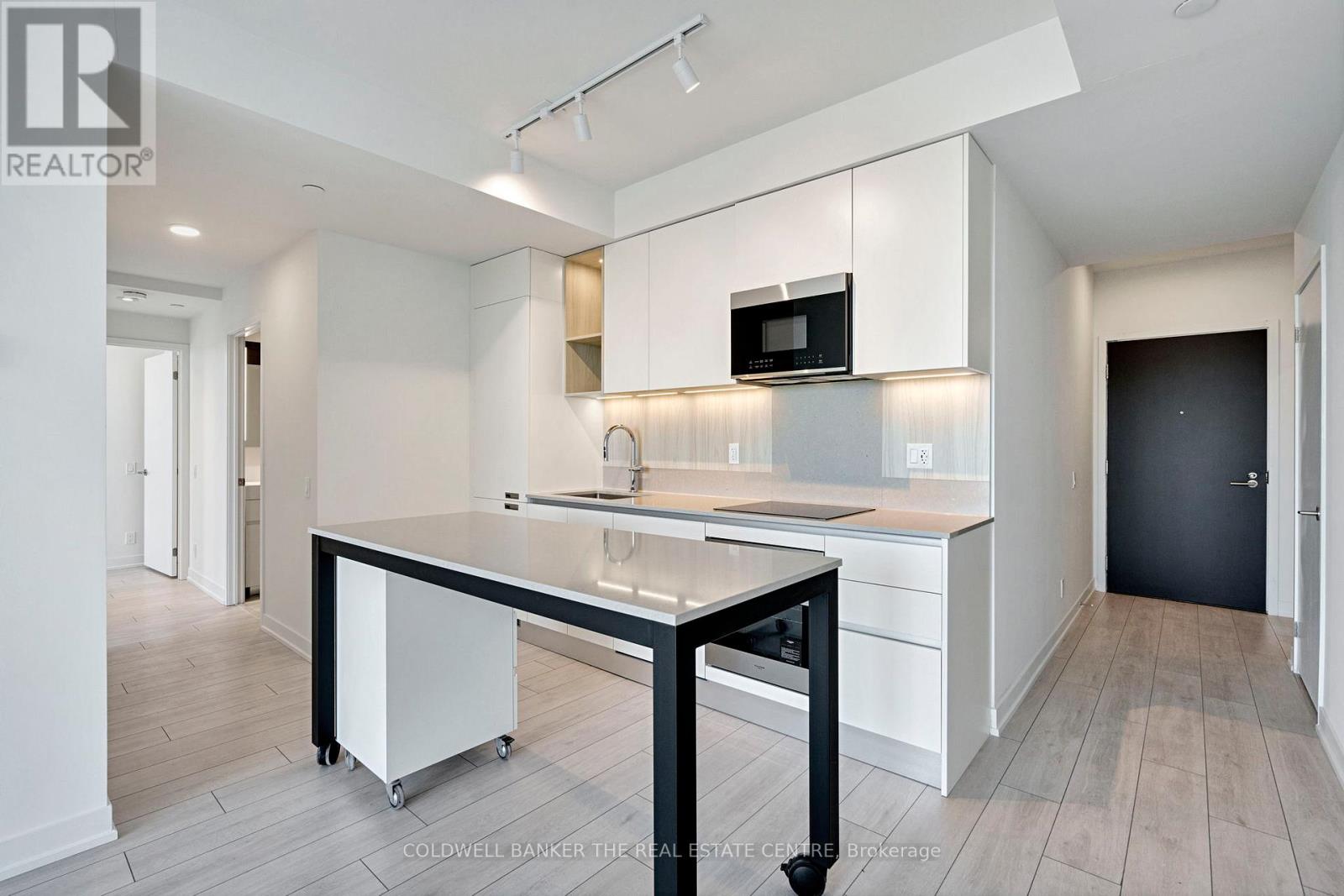 55 Dunlop Street W, Barrie, Ontario  L4L 1A3 - Photo 19 - S12455422