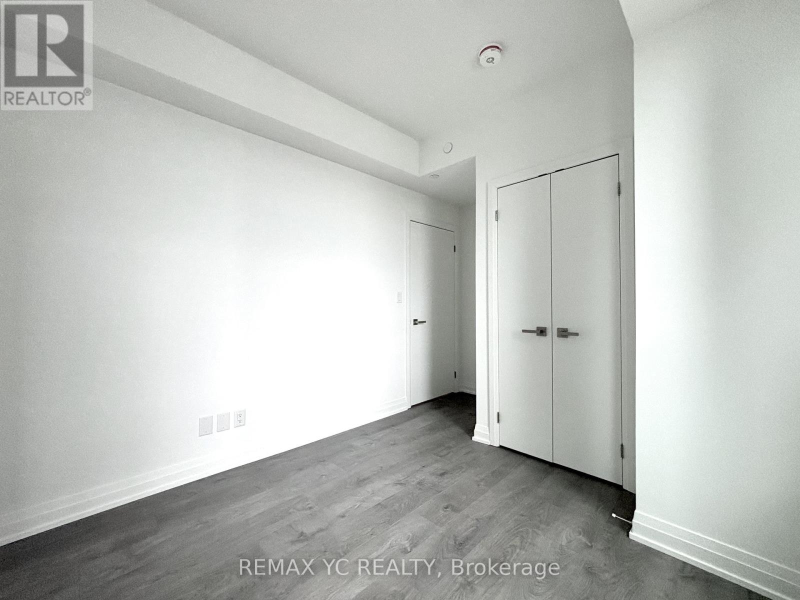 2410 - 4015 The Exchange, Mississauga, Ontario  L5B 0N9 - Photo 13 - W12564152
