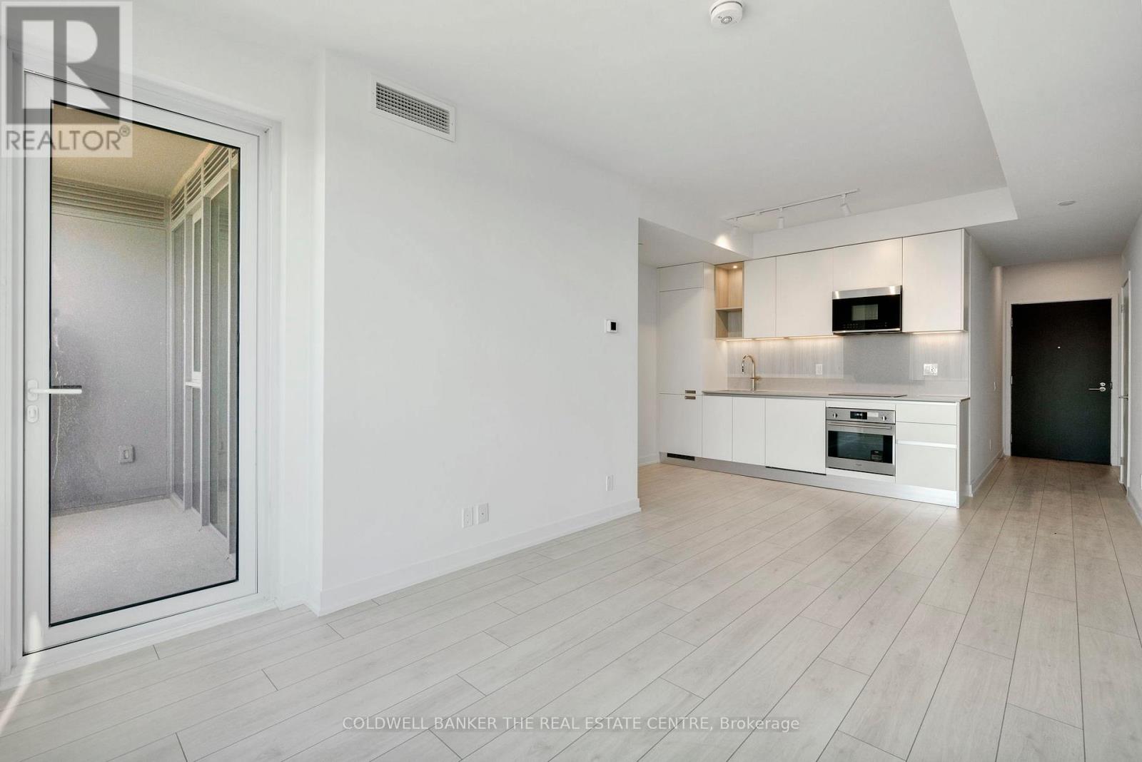 55 Dunlop Street W, Barrie, Ontario  L4L 1A3 - Photo 9 - S12455422