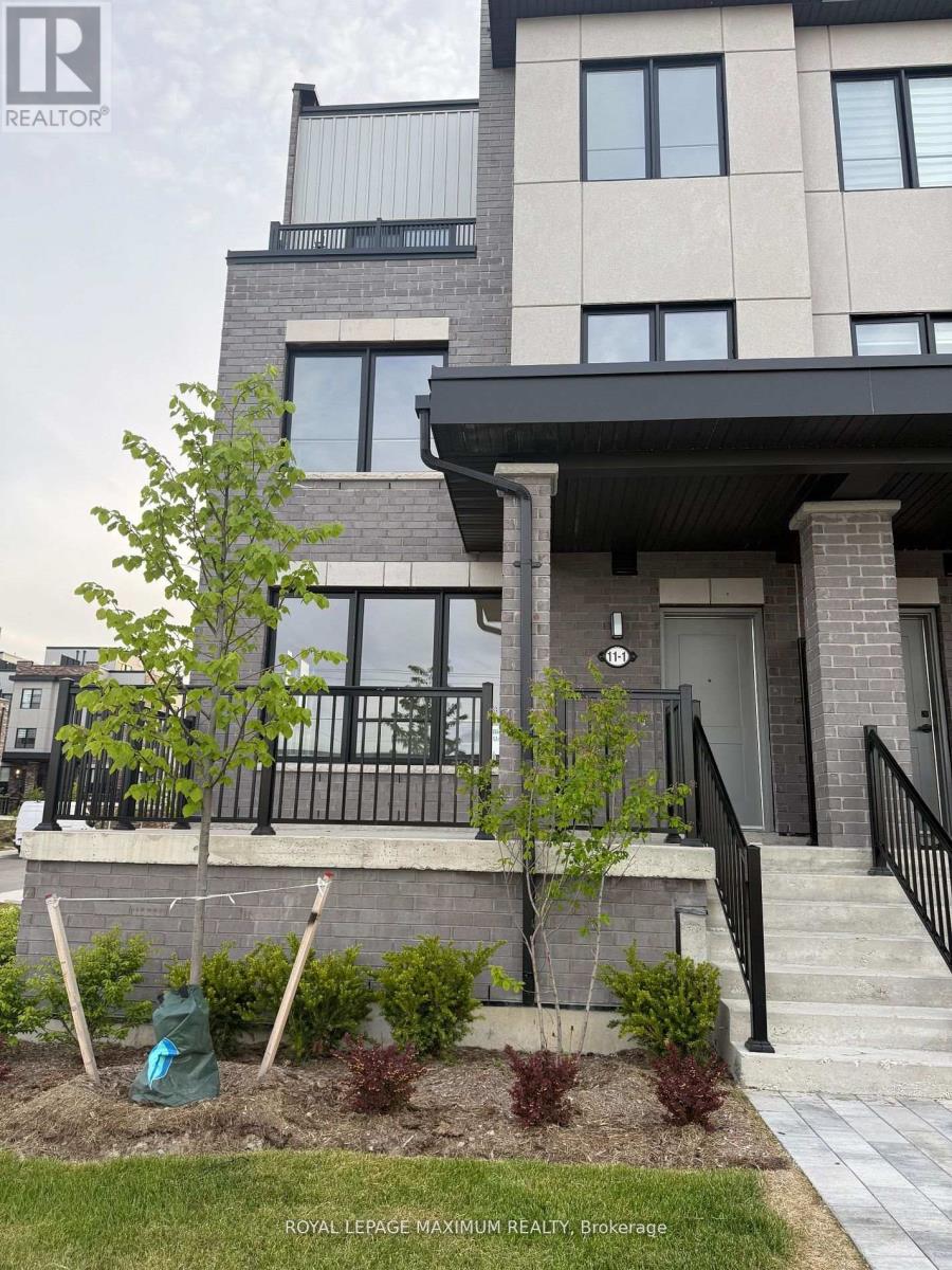 1 - 11 BAYNES WAY N, Bradford West Gwillimbury, Ontario