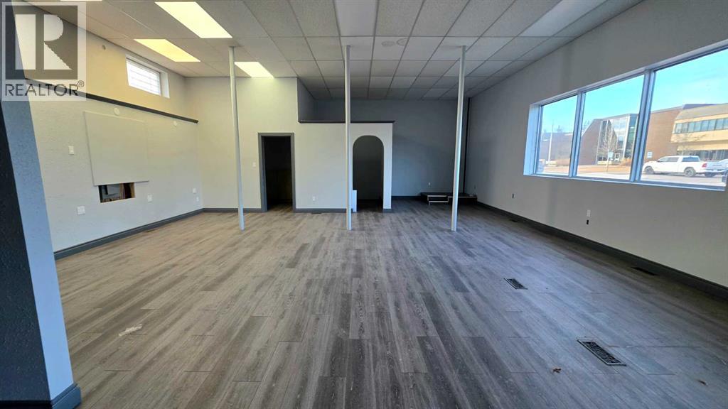 A, 5009 52 Avenue, Whitecourt, Alberta  T7S 1N4 - Photo 5 - A2272263