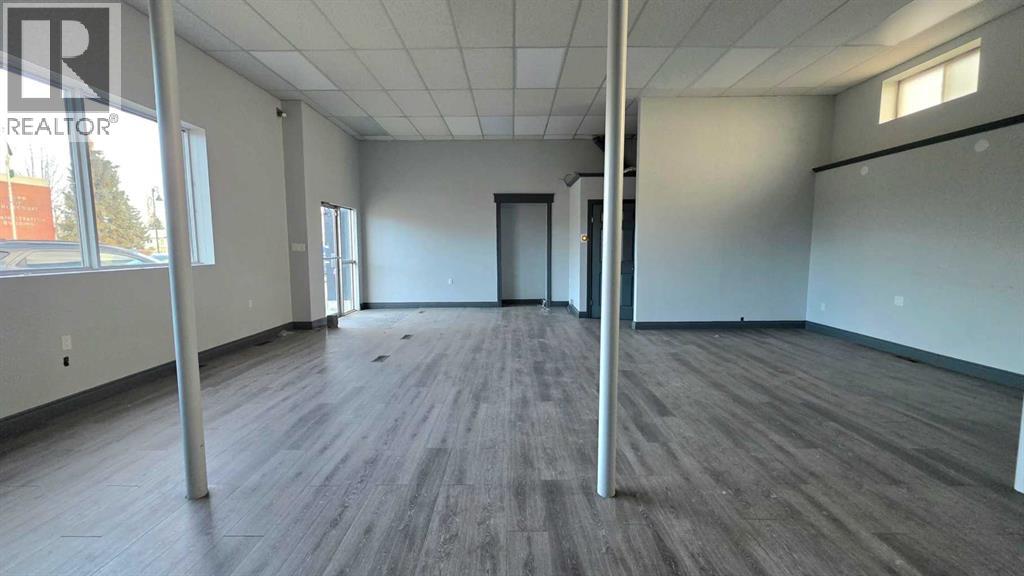 A, 5009 52 Avenue, Whitecourt, Alberta  T7S 1N4 - Photo 3 - A2272263