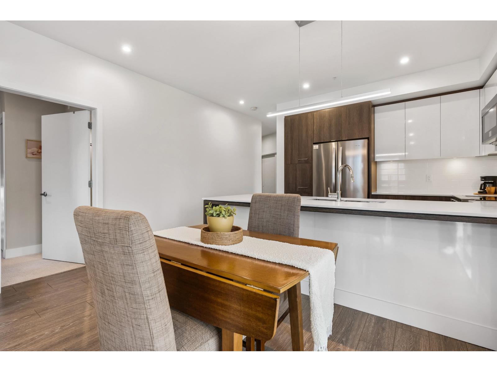 311 45510 Market Way, Garrison Crossing, Chilliwack, British Columbia  V2R 6E1 - Photo 15 - R3069563