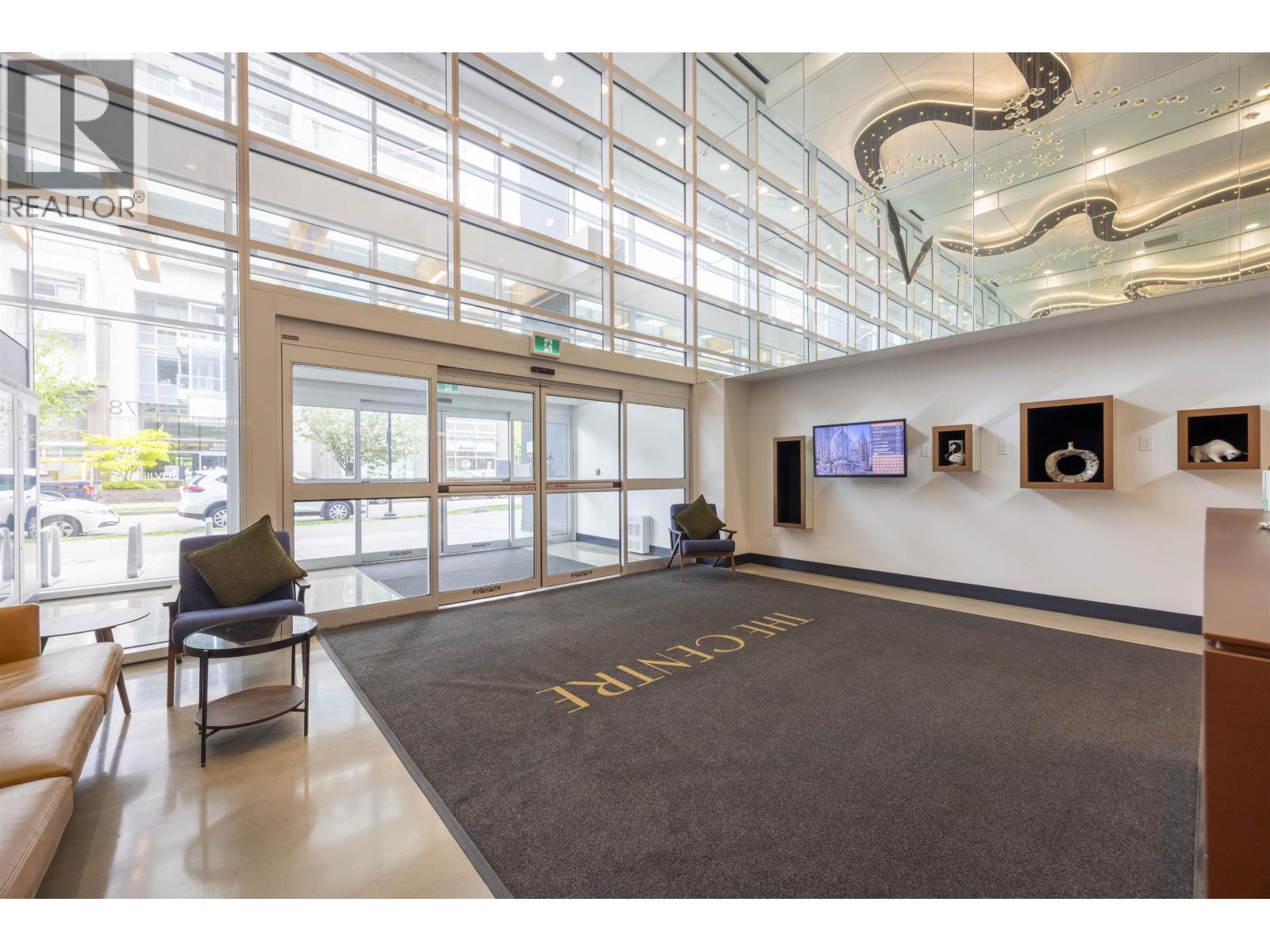 507 6378 Silver Avenue, Burnaby, British Columbia  V5H 0J2 - Photo 2 - C8069513