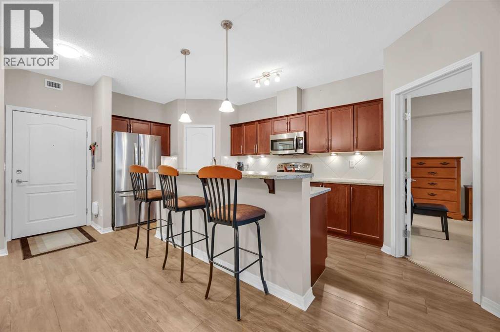 422, 1 Crystal Green Lane, Okotoks, Alberta  T1S 0C5 - Photo 10 - A2272265