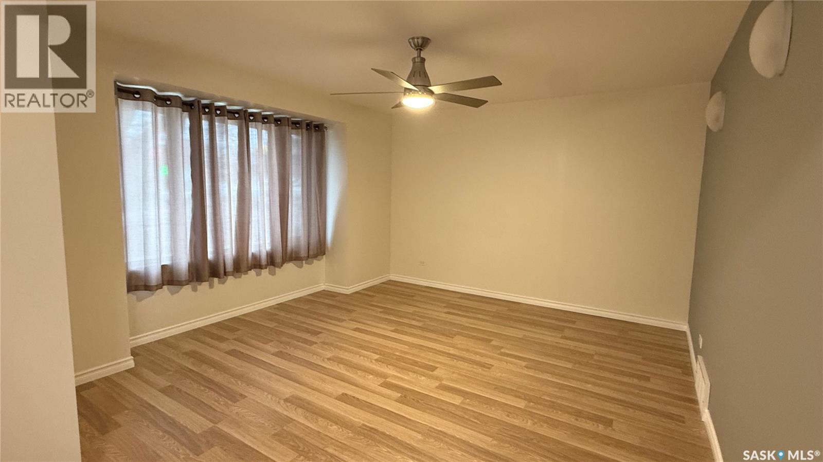 4124 4th Avenue, Regina, Saskatchewan  S4T 0H5 - Photo 4 - SK024644