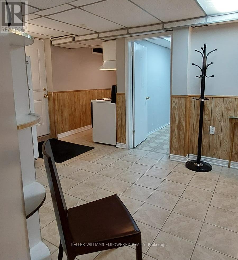 Basement - 206 York Hill Boulevard, Vaughan, Ontario  L4J 2P6 - Photo 10 - N12571988