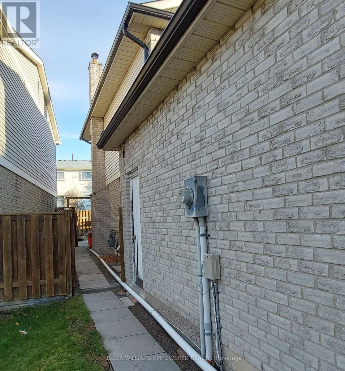 Basement - 206 York Hill Boulevard, Vaughan, Ontario  L4J 2P6 - Photo 18 - N12571988