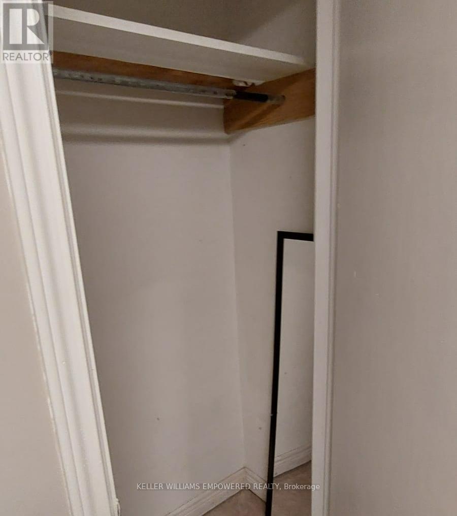 Basement - 206 York Hill Boulevard, Vaughan, Ontario  L4J 2P6 - Photo 9 - N12571988