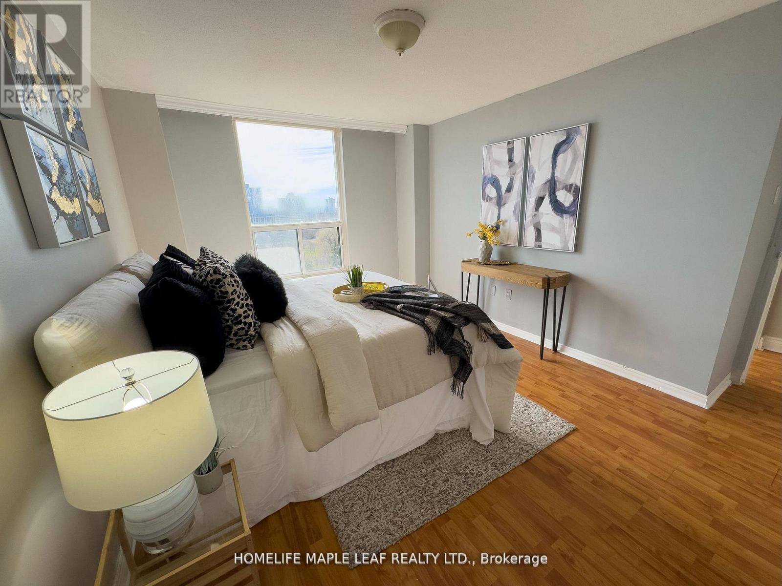 908 - 3120 Kirwin Avenue, Mississauga, Ontario  L5A 3R2 - Photo 4 - W12573382