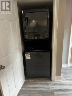 12 Yellow Avens Boulevard, Brampton, Ontario  L6R 0K5 - Photo 3 - W12573390