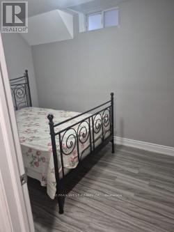 12 Yellow Avens Boulevard, Brampton, Ontario  L6R 0K5 - Photo 9 - W12573390