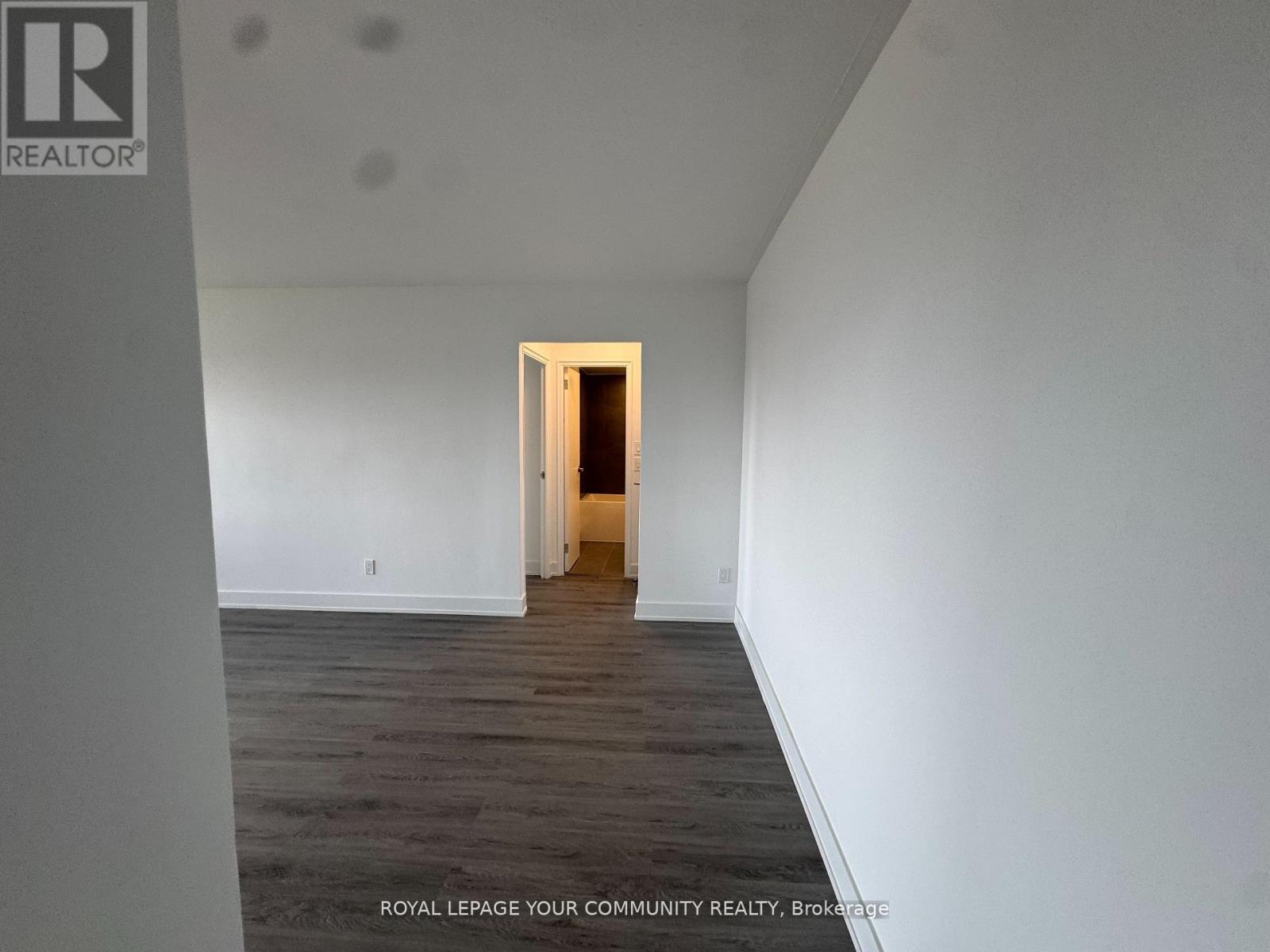 0815 - 135 Tyndall Avenue, Toronto, Ontario  M6K 2G3 - Photo 3 - W12573400