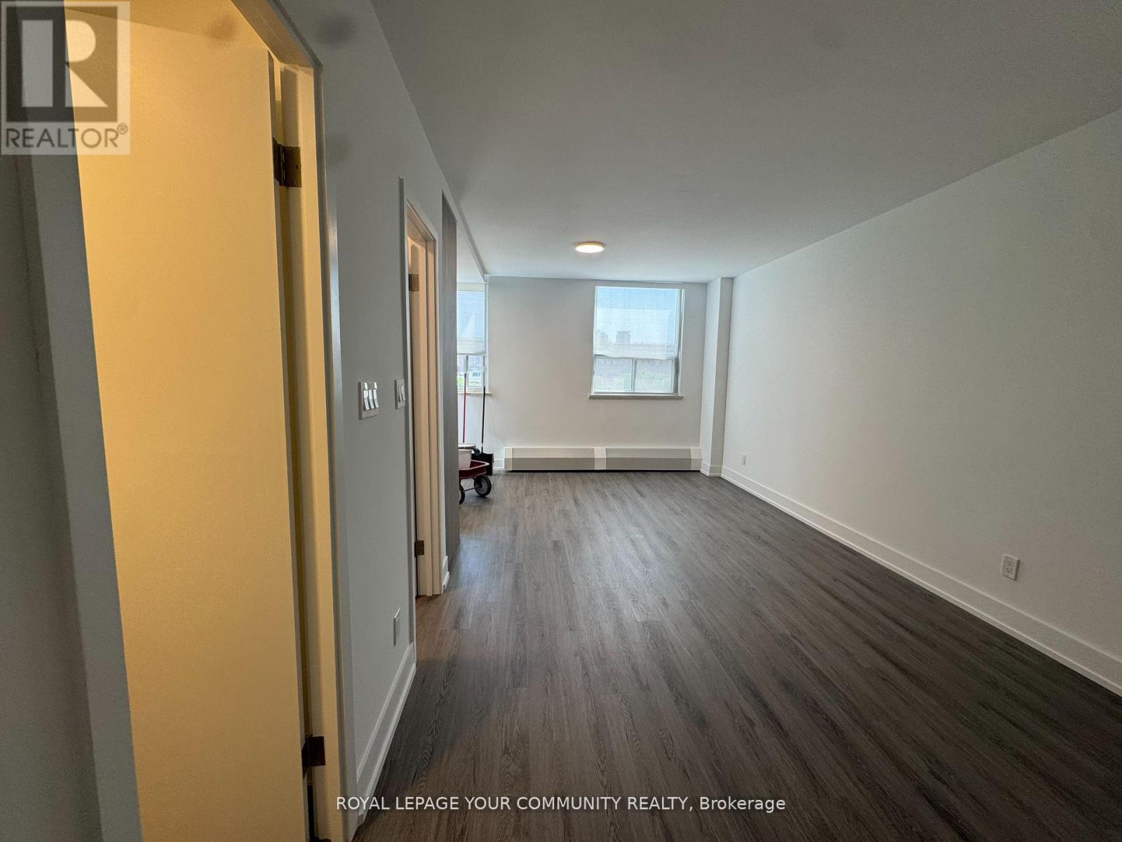 0505 - 135 Tyndall Avenue, Toronto, Ontario  M6K 2G3 - Photo 3 - W12573404