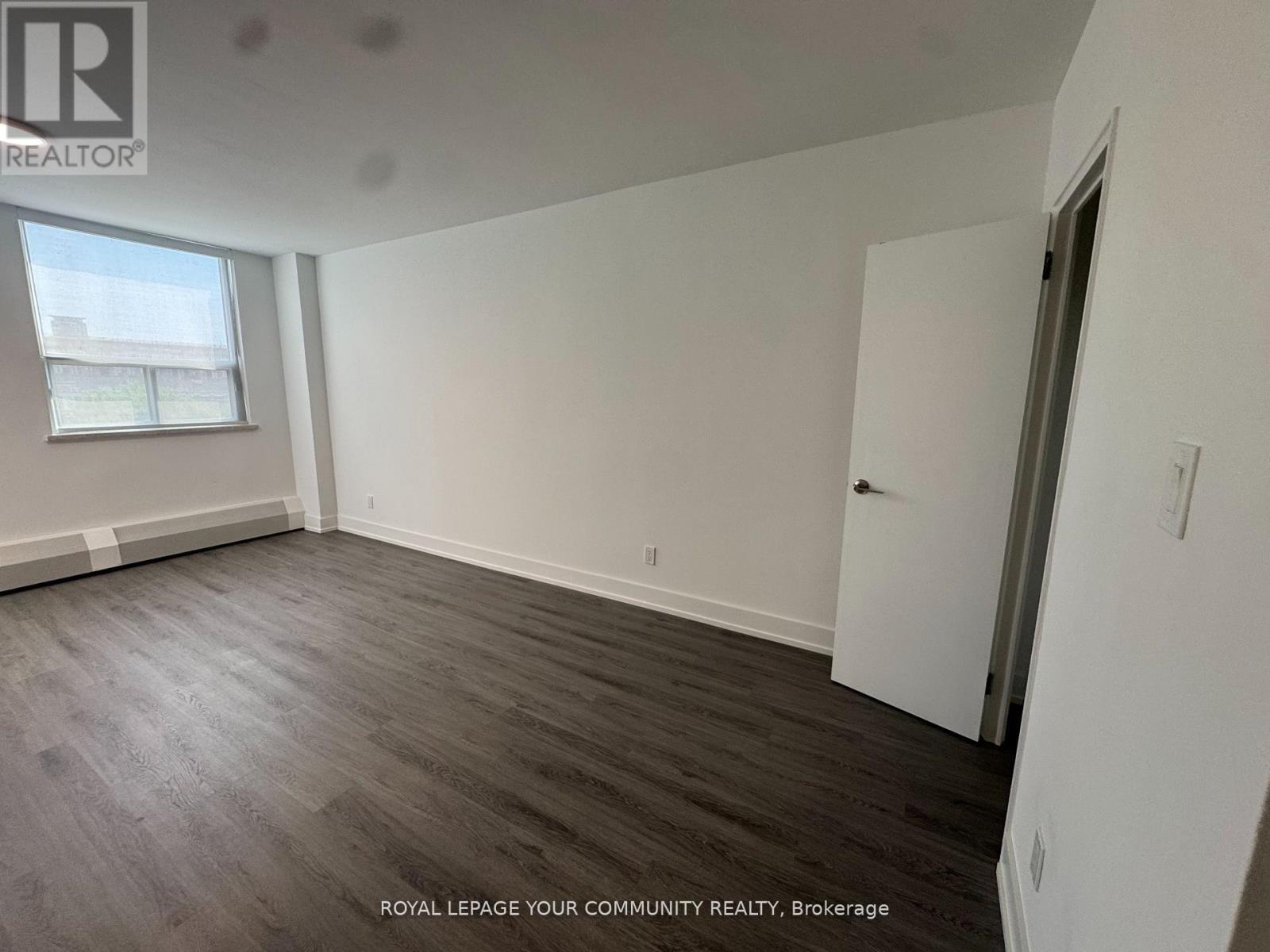 0505 - 135 Tyndall Avenue, Toronto, Ontario  M6K 2G3 - Photo 5 - W12573404