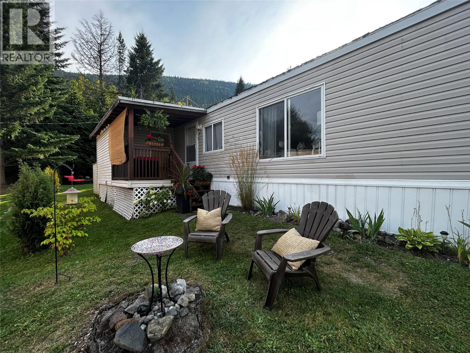 1554 Granite Road Unit# 32, Nelson, British Columbia  V1L 6T6 - Photo 1 - 10369868