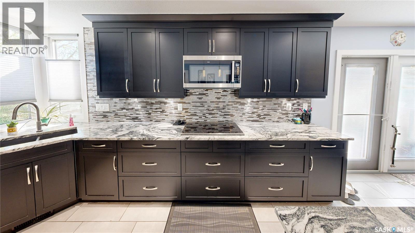 55 Metcalfe Road, Regina, Saskatchewan  S4V 0H6 - Photo 7 - SK020008