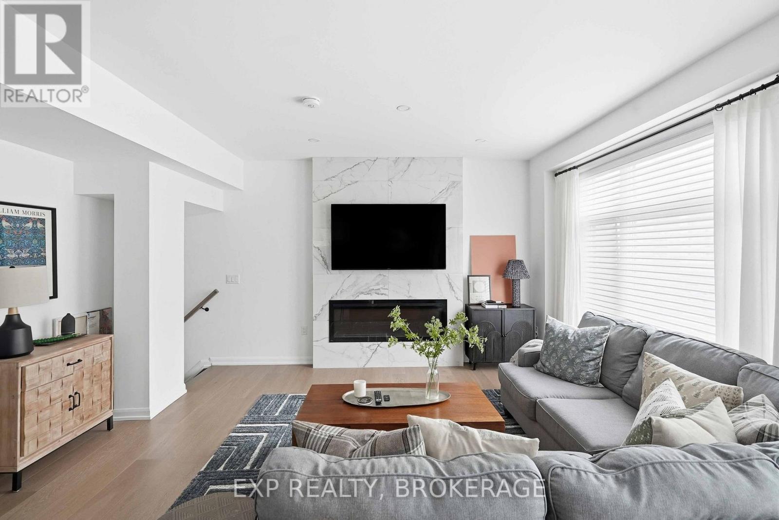 59 Cherry Blossom Private, Ottawa, Ontario  K2H 0C4 - Photo 11 - X12573488