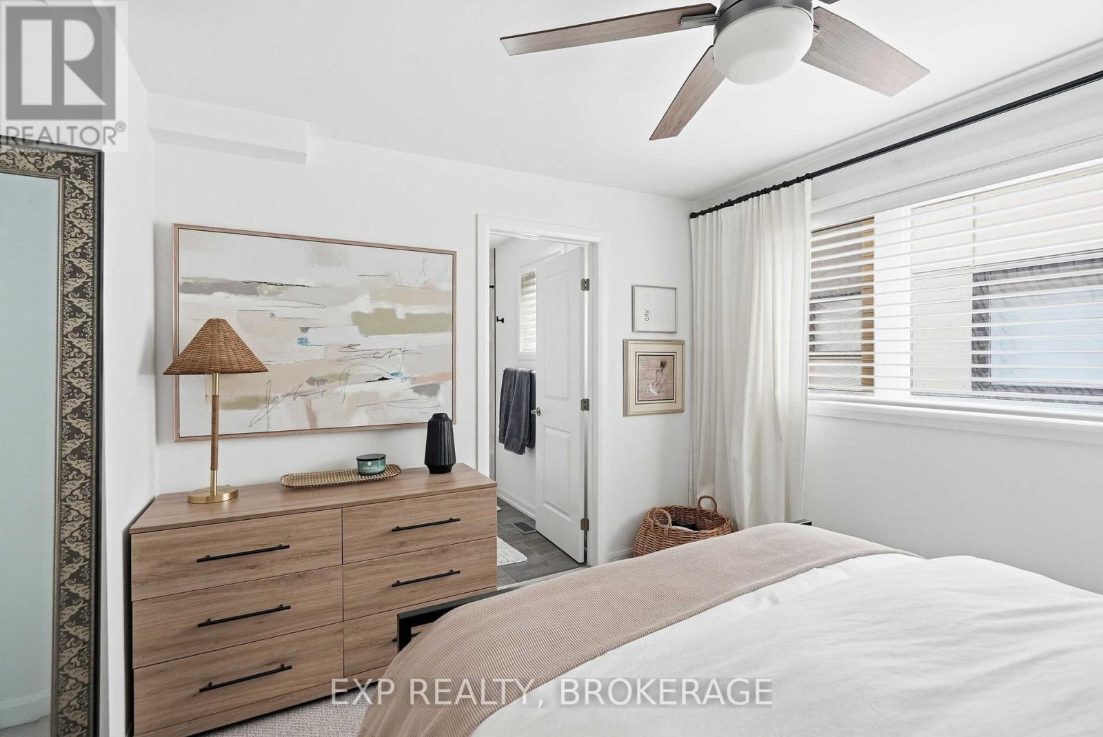 59 Cherry Blossom Private, Ottawa, Ontario  K2H 0C4 - Photo 32 - X12573488