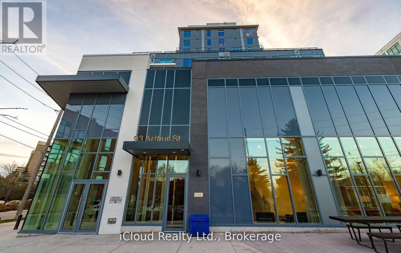 1302 - 93 Arthur Street, Guelph, Ontario  N1E 0T3 - Photo 3 - X12573410