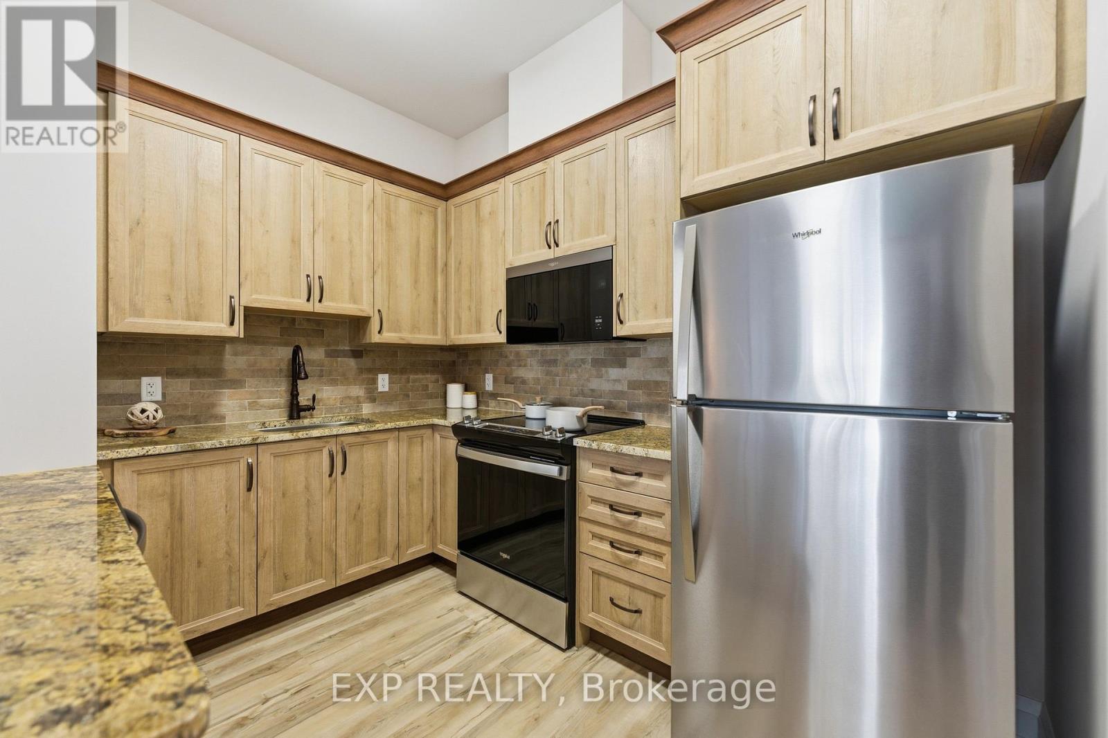 117d - 258 Coleman Street, Carleton Place, Ontario K7C 1C5 - Photo 8 - X12573490