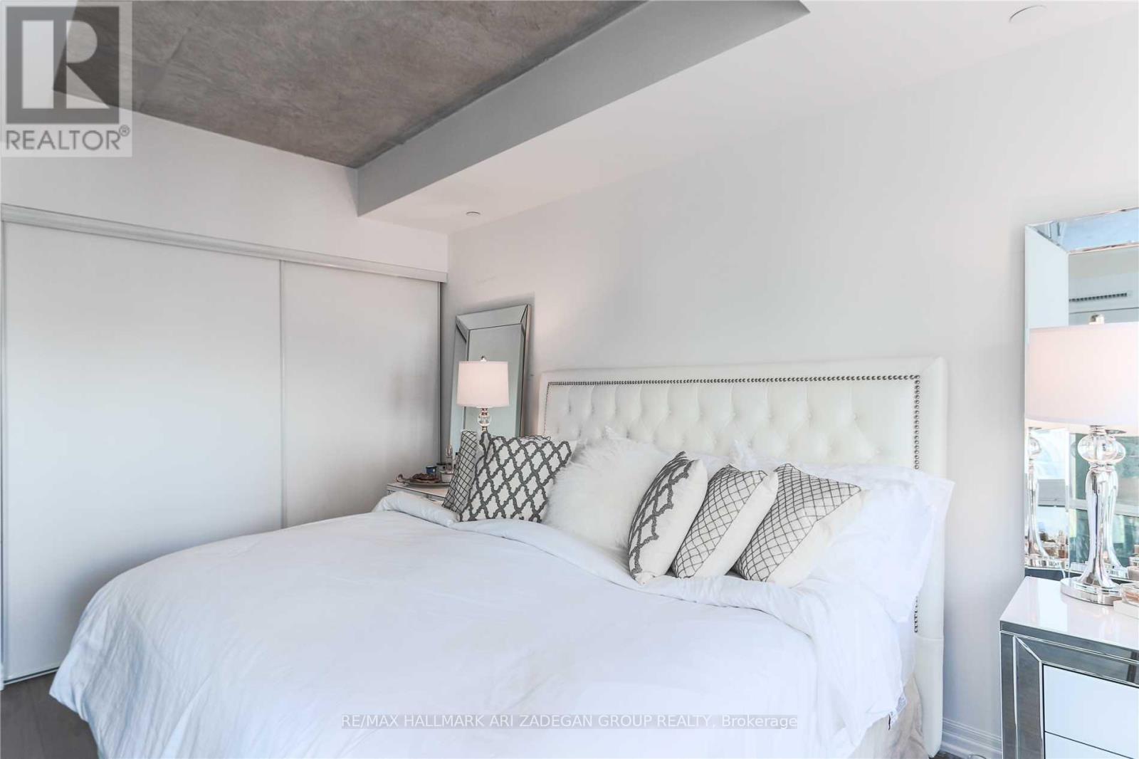 1701 - 88 Blue Jays Way, Toronto, Ontario  M5V 2G3 - Photo 10 - C12571100