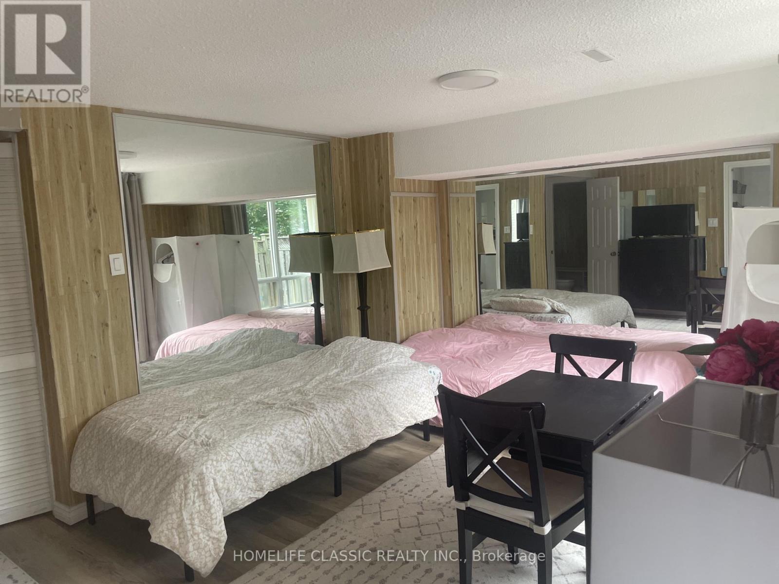 82 - 82 Henderson Drive, Aurora, Ontario  L4G 3M3 - Photo 11 - N12505666