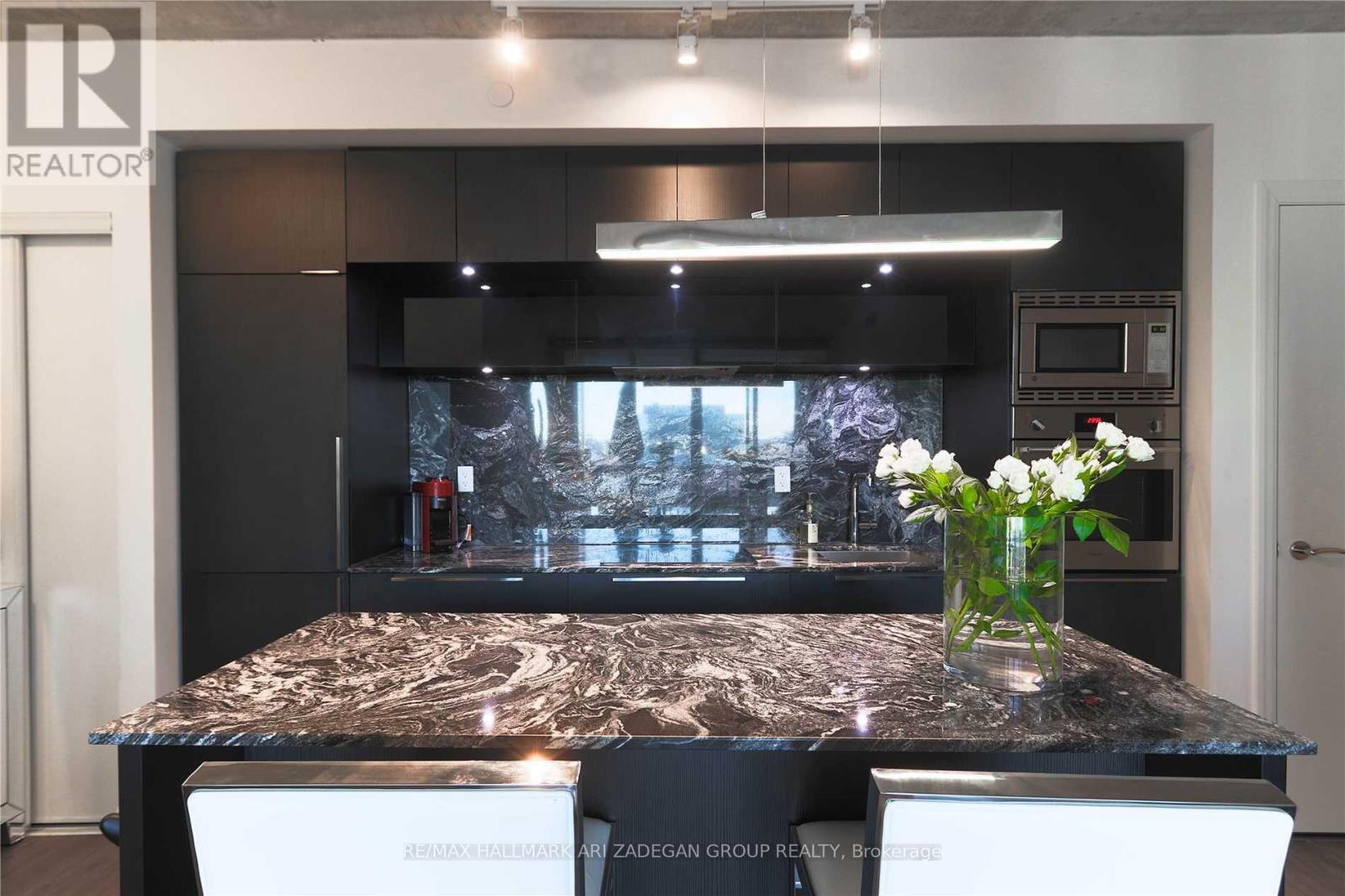 1701 - 88 Blue Jays Way, Toronto, Ontario  M5V 2G3 - Photo 7 - C12571100