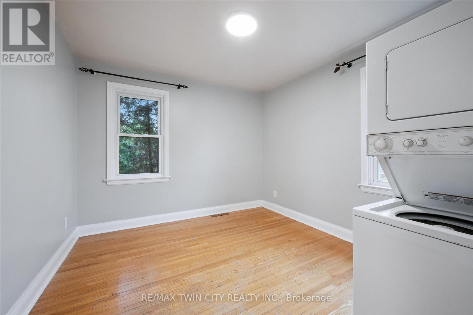 Main - 29 Scrimger Avenue, Cambridge, Ontario N1R 4V7 - Photo 15 - X12351714