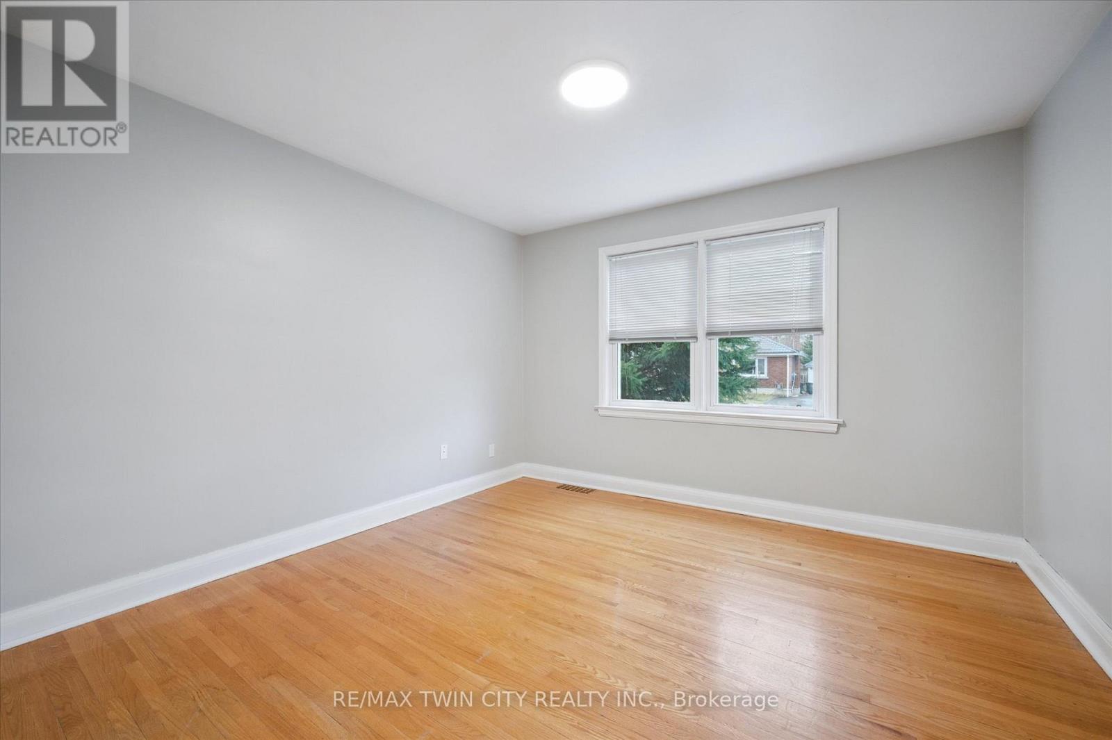 Main - 29 Scrimger Avenue, Cambridge, Ontario N1R 4V7 - Photo 17 - X12351714