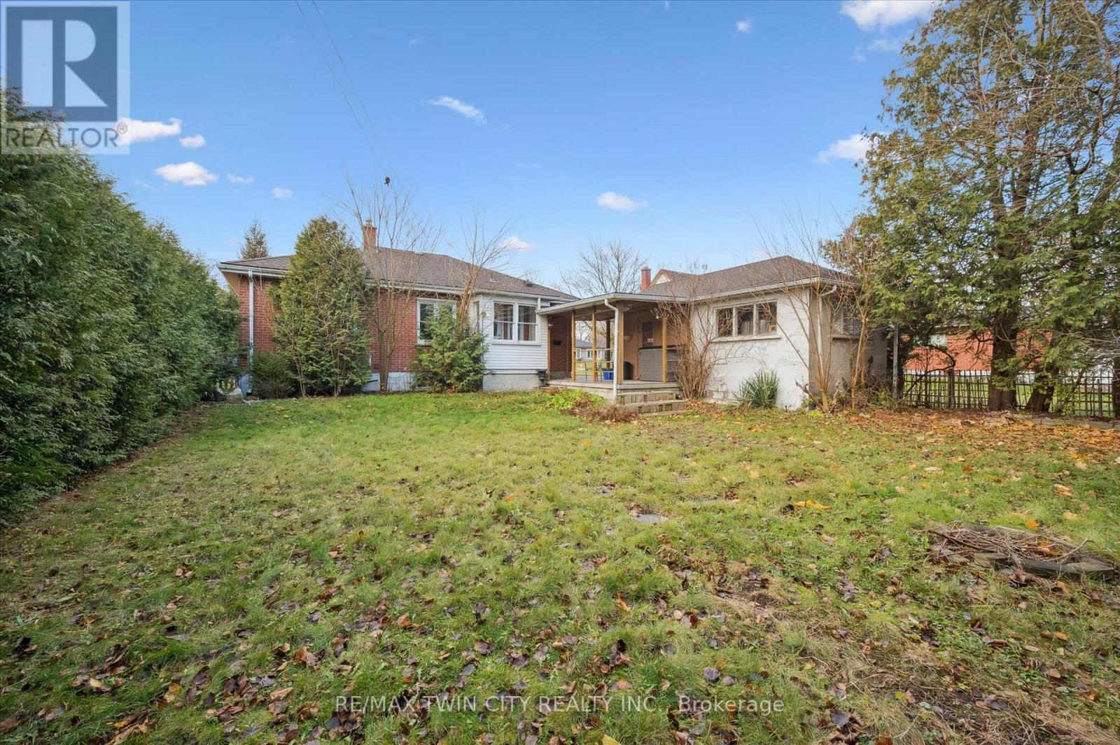 Main - 29 Scrimger Avenue, Cambridge, Ontario N1R 4V7 - Photo 23 - X12351714