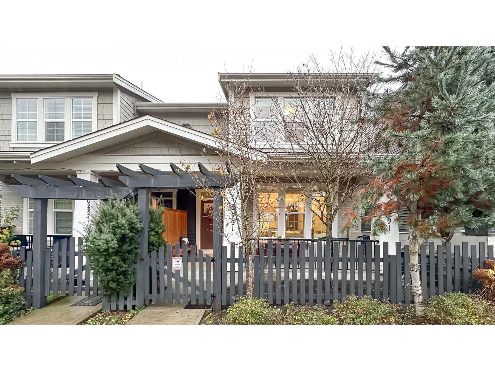 20291 82 AVENUE, Langley, British Columbia